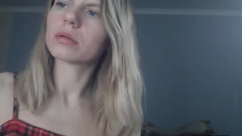 Snapshot of shy_moony chatting on 03/05/26, 10:06 just Alex online show from 03/05/26, 10:06