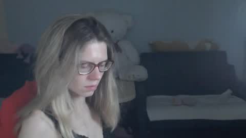 Snapshot of shy_moony chatting on 06/07/26, 10:02 just Alex online show from 06/07/26, 10:02