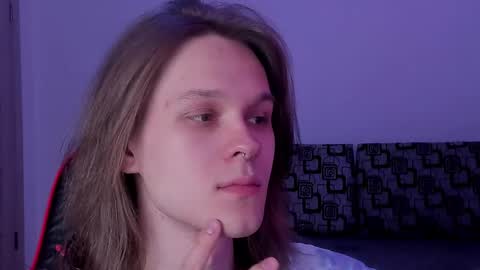 Snapshot of shy_nny chatting on 10/01/25, 11:05 Mark online show from 10/01/25, 11:05