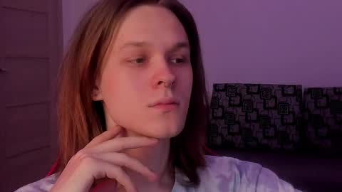 Snapshot of shy_nny chatting on 10/07/25, 11:07 Mark online show from 10/07/25, 11:07