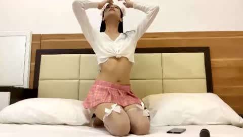 shy_pink_doll online show from 06/19/26, 11:30