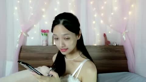 shy_pink_doll online show from 07/21/26, 03:47