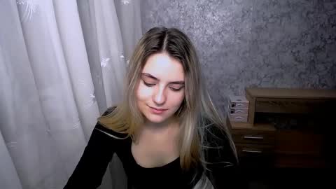 shy_sabrina_ online show from 12/23/24, 08:00