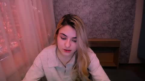shy_sabrina_ online show from 02/21/25, 09:13