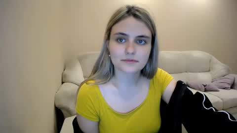 shy_sabrina_ online show from 04/29/26, 05:30