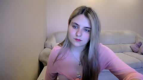 shy_sabrina_ online show from 05/19/26, 03:29