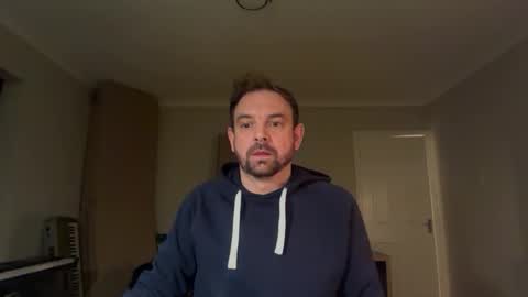 shyb35 online show from 11/18/25, 10:03