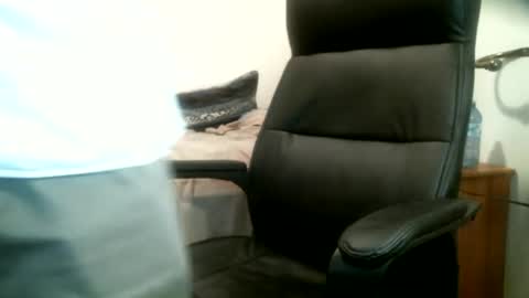 Snapshot of shyboyhugecum2020 chatting on 06/30/26, 03:29 shyboyhugecum2020 online show from 06/30/26, 03:29