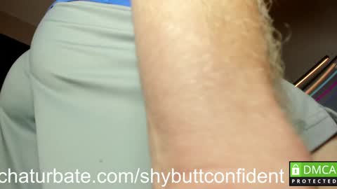 Snapshot of shybuttconfident chatting on 12/23/24, 11:49 Jay online show from 12/23/24, 11:49