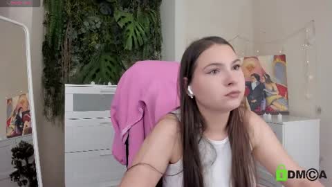 shycherry_ online show from 06/25/26, 09:58