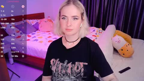 Effie online show from 12/04/24, 03:32