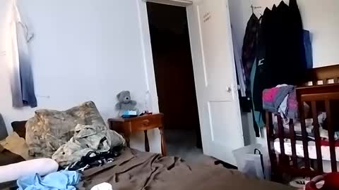 Snapshot of shylee538825 chatting on 09/24/25, 02:31 shylee538825 online show from 09/24/25, 02:31