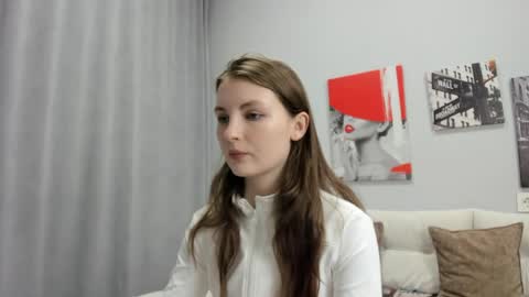 shyly_lisa online show from 05/30/26, 01:46