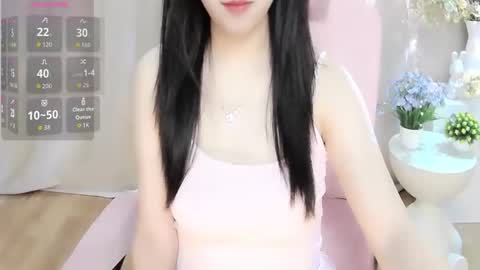 Snapshot of shynana23 chatting on 06/04/26, 07:25 nana online show from 06/04/26, 07:25