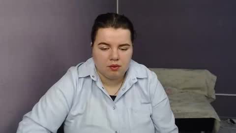 Snapshot of shyness_girl chatting on 10/10/25, 08:02 Bethany online show from 10/10/25, 08:02
