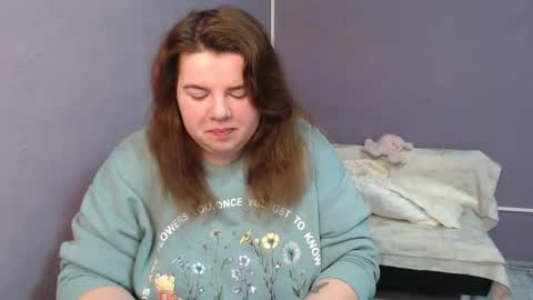 Snapshot of shyness_girl chatting on 10/17/25, 07:11 Bethany online show from 10/17/25, 07:11