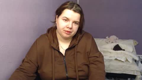 Snapshot of shyness_girl chatting on 10/25/25, 06:21 Bethany online show from 10/25/25, 06:21