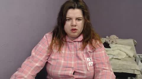 Snapshot of shyness_girl chatting on 10/26/25, 07:14 Bethany online show from 10/26/25, 07:14