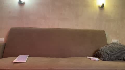 Amelia online show from 11/26/25, 07:15