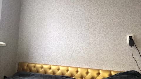 Snapshot of shyredstar chatting on 02/02/25, 07:20 Tom and Betty online show from 02/02/25, 07:20