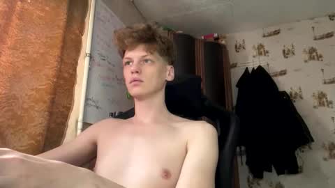 Snapshot of shyredstar chatting on 12/14/25, 07:36 Tom and Betty online show from 12/14/25, 07:36