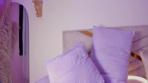 Siaadams142 online show from 02/03/25, 03:17