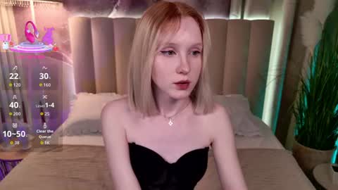 Sia online show from 06/09/26, 12:17