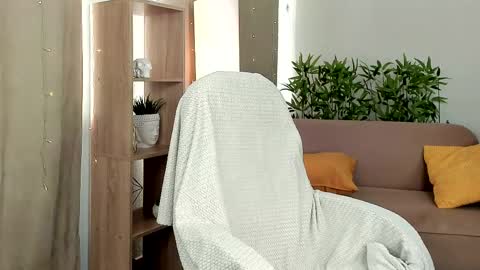 Snapshot of sia_see_you chatting on 03/06/26, 08:22 sia_see_you online show from 03/06/26, 08:22