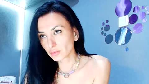 Siaconna online show from 06/06/26, 07:46
