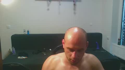 Devil online show from 09/27/25, 03:39