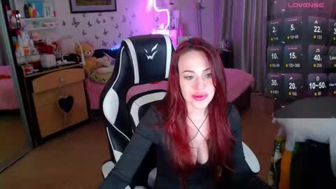 Snapshot of sidny_blush chatting on 01/09/26, 02:09 Sidny online show from 01/09/26, 02:09