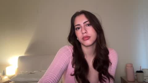 Snapshot of sieena chatting on 05/18/26, 10:26 Siena online show from 05/18/26, 10:26