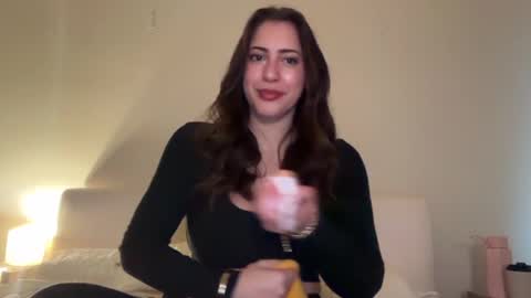 Snapshot of sieena chatting on 05/20/26, 10:16 Siena online show from 05/20/26, 10:16