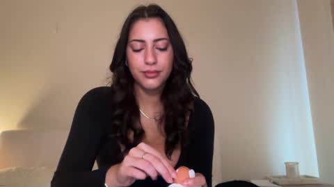 Snapshot of sieena chatting on 05/25/26, 10:05 Siena online show from 05/25/26, 10:05