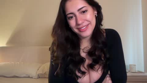 Snapshot of sieena chatting on 06/03/26, 10:15 Siena online show from 06/03/26, 10:15