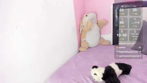 Snapshot of siena_fox chatting on 03/08/26, 02:04 Siena online show from 03/08/26, 02:04