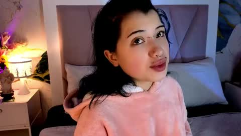Sienna Desieree online show from 06/08/26, 12:16