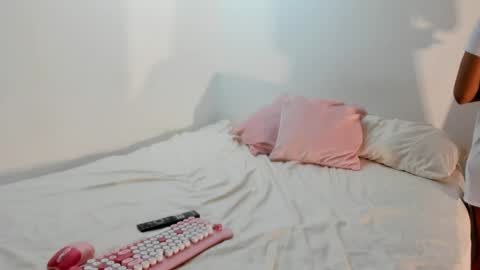 sienna_glow online show from 06/01/26, 01:02