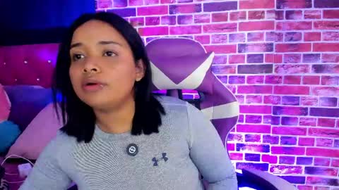 Snapshot of sienna_lux01 chatting on 04/16/26, 02:34 sienna_lux01 online show from 04/16/26, 02:34
