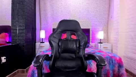 Snapshot of sienna_lux01 chatting on 07/07/26, 06:47 sienna_lux01 online show from 07/07/26, 06:47