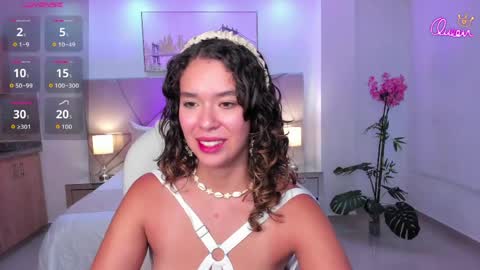 Snapshot of sienna_luxor chatting on 04/27/26, 07:01 siiena online show from 04/27/26, 07:01