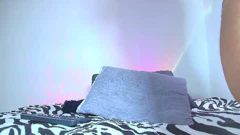 Sienna Morales online show from 07/13/26, 06:33