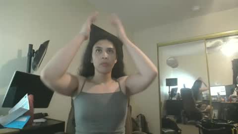 Snapshot of siennalilbunnykate chatting on 11/30/25, 09:35 Nicole Zelaya Ferrati Niky Ferrati online show from 11/30/25, 09:35