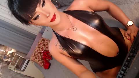 Sierrafina online show from 02/27/26, 06:13