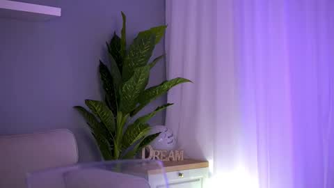 Snapshot of sierravyx chatting on 11/07/25, 11:21 Maria online show from 11/07/25, 11:21