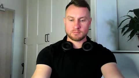 Orlando online show from 10/25/25, 02:13