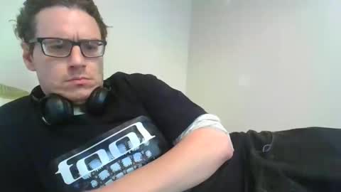 siiimonster online show from 10/14/25, 10:32