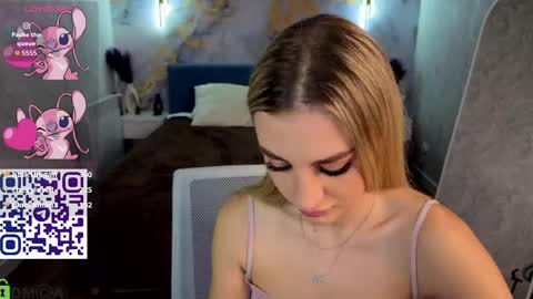 Snapshot of silen_tori chatting on 06/05/26, 06:52 Silen online show from 06/05/26, 06:52