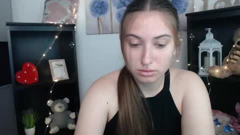 silenia_s online show from 09/09/25, 06:13
