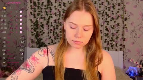 Chloe online show from 12/13/24, 07:04
